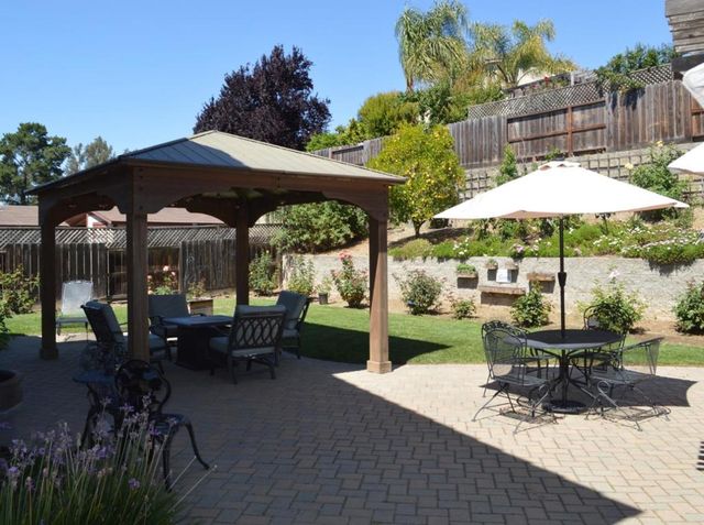 1121 Cypress Street, Hollister, CA 95023