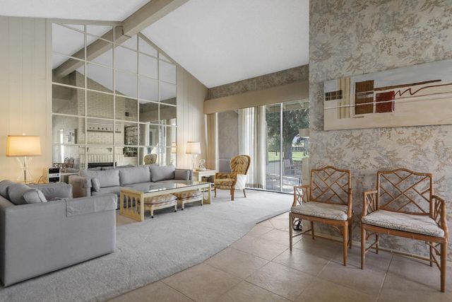 175 Gran Via, Palm Desert, CA 92260