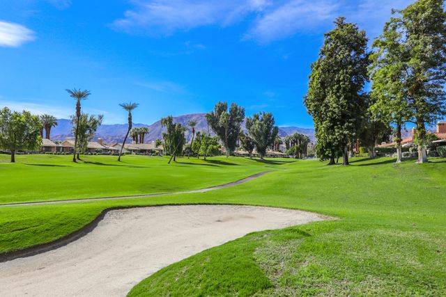 175 Gran Via, Palm Desert, CA 92260