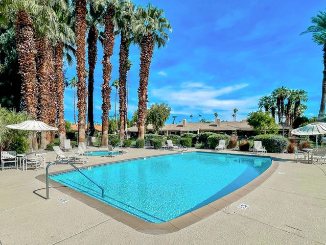 175 Gran Via, Palm Desert, CA 92260
