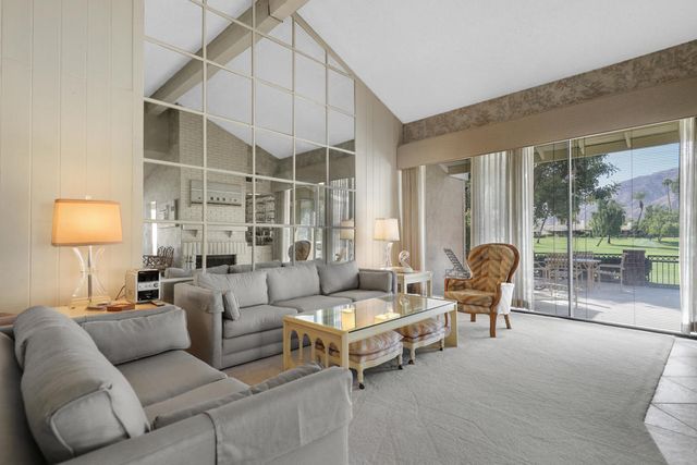 175 Gran Via, Palm Desert, CA 92260