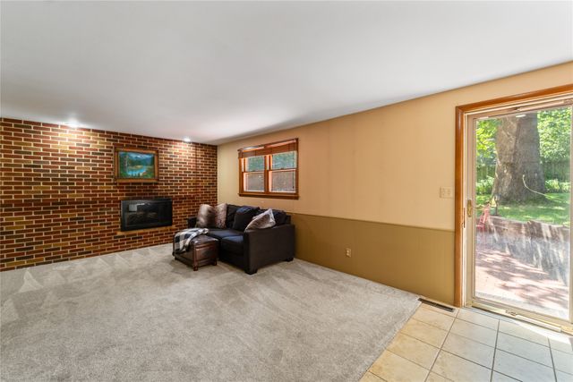 1821 Maxwell Avenue, Ames, IA 50010