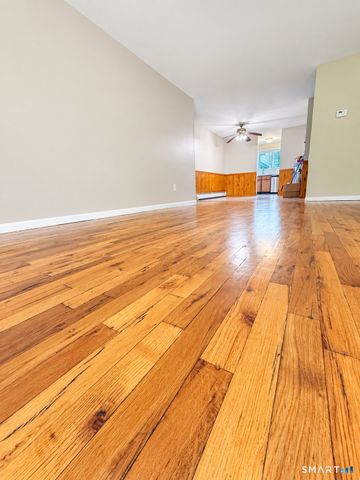 12 Carillon Drive B, Rocky Hill, CT 06067