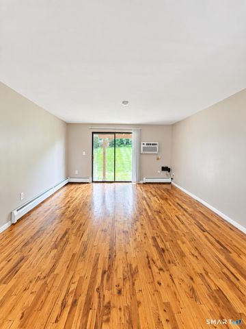 12 Carillon Drive B, Rocky Hill, CT 06067