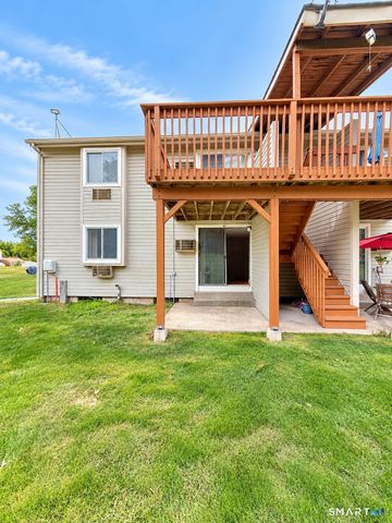 12 Carillon Drive B, Rocky Hill, CT 06067