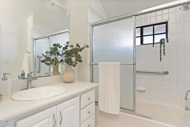 515 S Madison Avenue 3, Pasadena, CA 91101