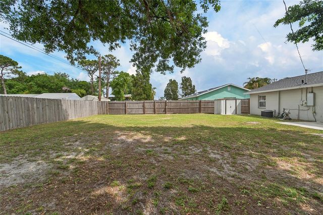 6224 DOE CIRCLE W, Lakeland, FL 33809