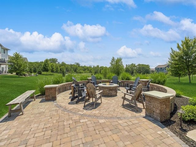 15016 Plum Drive, Urbandale, IA 50323