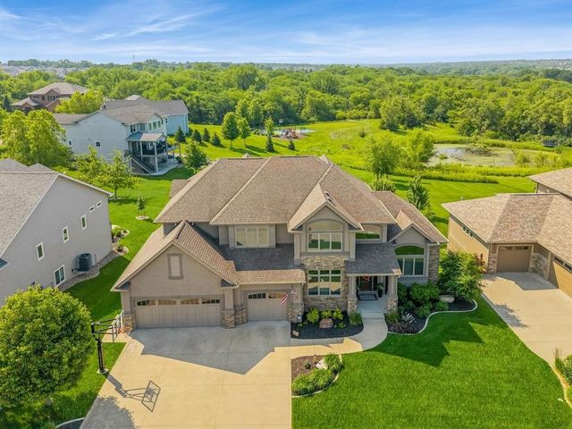 15016 Plum Drive, Urbandale, IA 50323