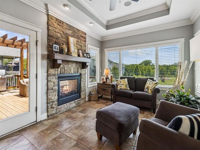 15016 Plum Drive, Urbandale, IA 50323