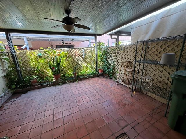 2560 W 53rd Street 502, Hialeah, FL 33016