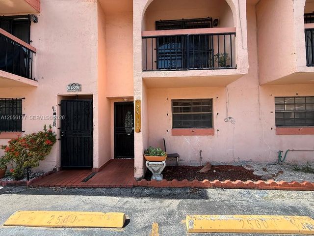 2560 W 53rd Street 502, Hialeah, FL 33016