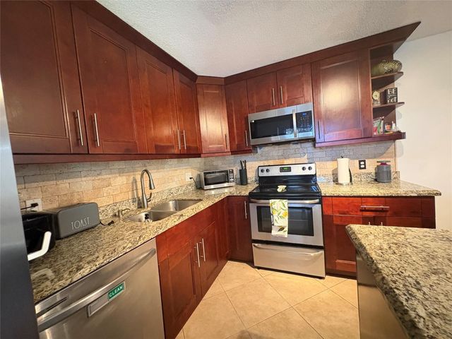 294 Arabian Road 294, Palm Springs, FL 33461