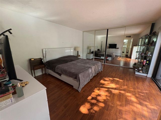 294 Arabian Road 294, Palm Springs, FL 33461