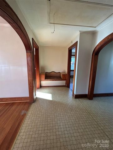 1416 W Park Avenue, Albemarle, NC 28001