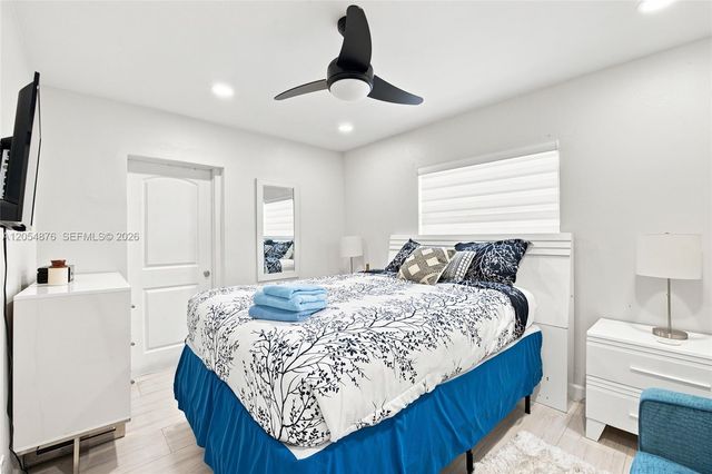 2211 NE 1st Avenue, Pompano Beach, FL 33060