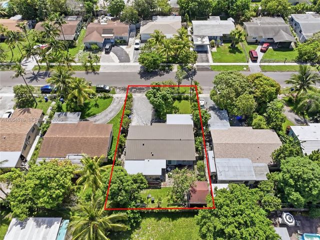 2211 NE 1st Avenue, Pompano Beach, FL 33060