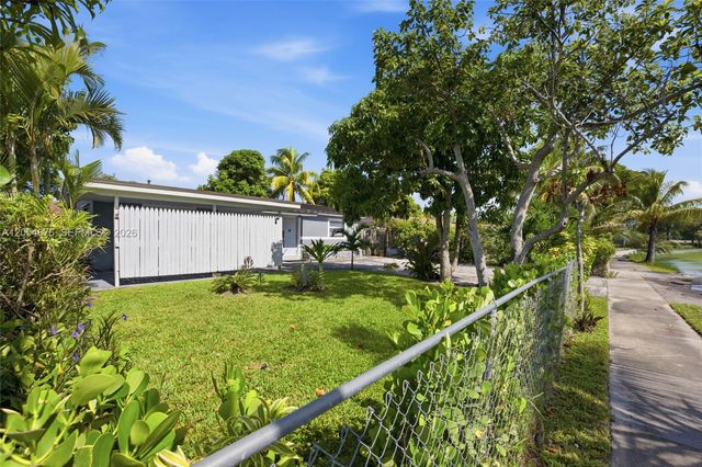 2211 NE 1st Avenue, Pompano Beach, FL 33060