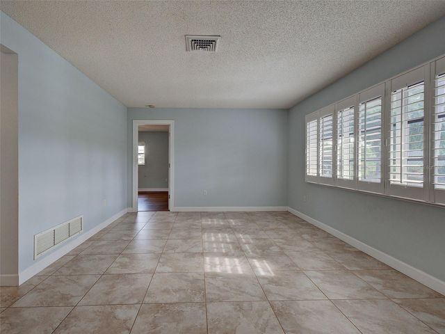 1337 WHISPERING LANE, Venice, FL 34285