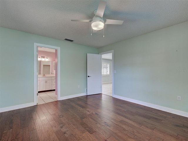 1337 WHISPERING LANE, Venice, FL 34285