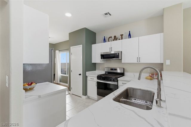 9328 Square Dance Place 103, Las Vegas, NV 89178