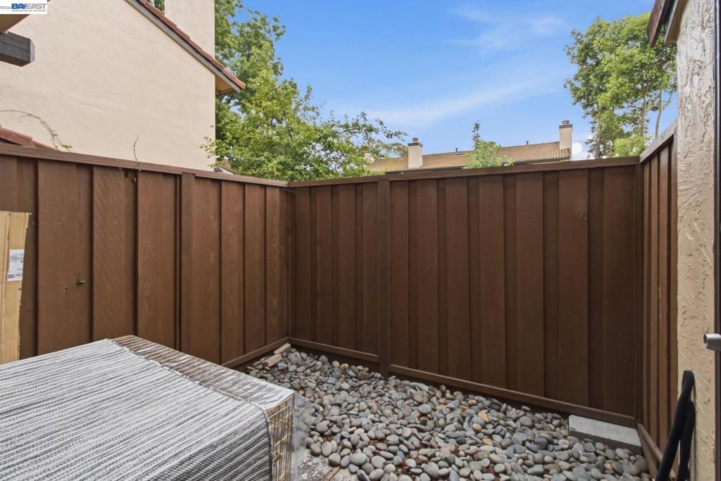Image 24 of property listing at 6279 Joaquin Murieta Ave D, Newark, CA 94560