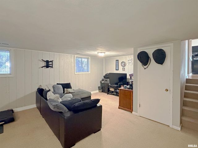 205 DISTRICT Court, East Peoria, IL 61611