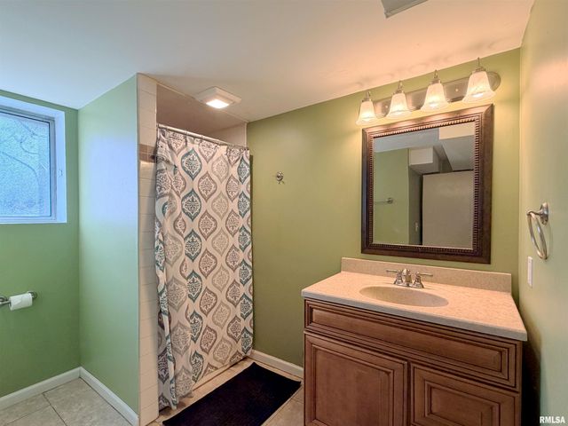 205 DISTRICT Court, East Peoria, IL 61611