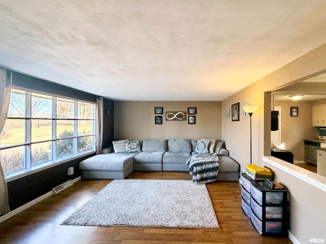 205 DISTRICT Court, East Peoria, IL 61611