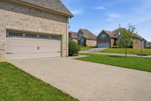 2026 Keiser St, Spring Hill, TN 37174