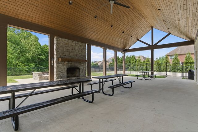 2026 Keiser St, Spring Hill, TN 37174