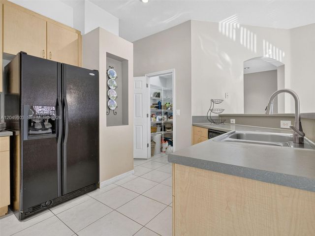 744 SW 159th Lane, Pembroke Pines, FL 33027