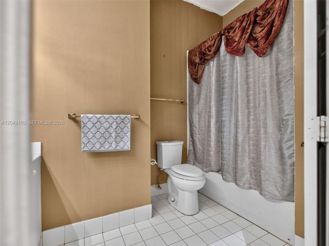 744 SW 159th Lane, Pembroke Pines, FL 33027