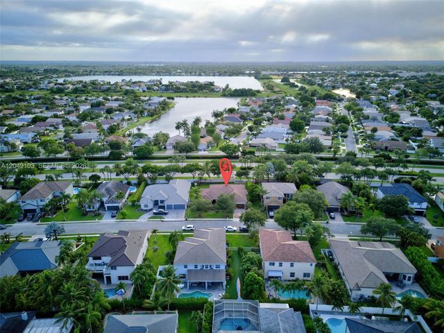 744 SW 159th Lane, Pembroke Pines, FL 33027