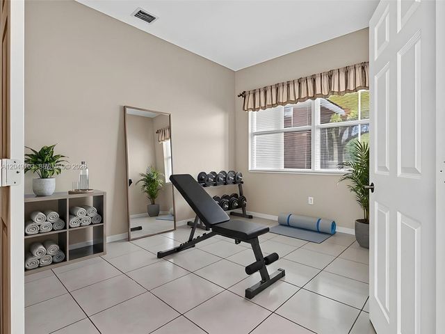 744 SW 159th Lane, Pembroke Pines, FL 33027
