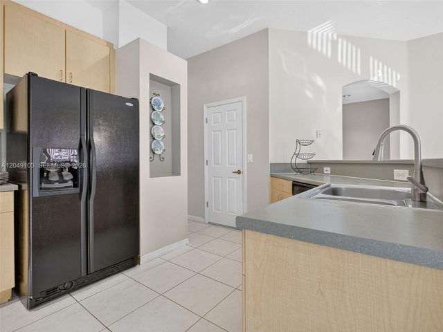 744 SW 159th Lane, Pembroke Pines, FL 33027