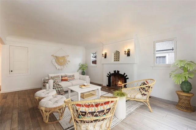 100 W Tremont, Pasadena, CA 91103