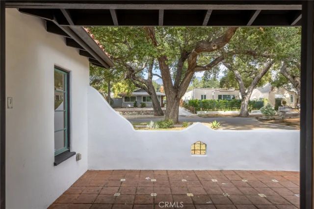 100 W Tremont, Pasadena, CA 91103