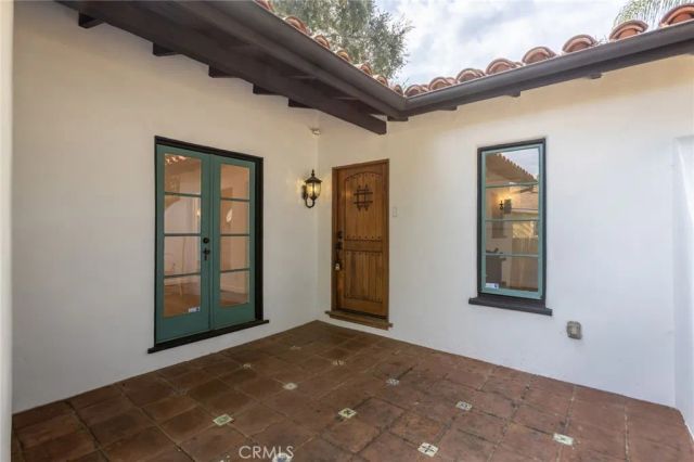 100 W Tremont, Pasadena, CA 91103