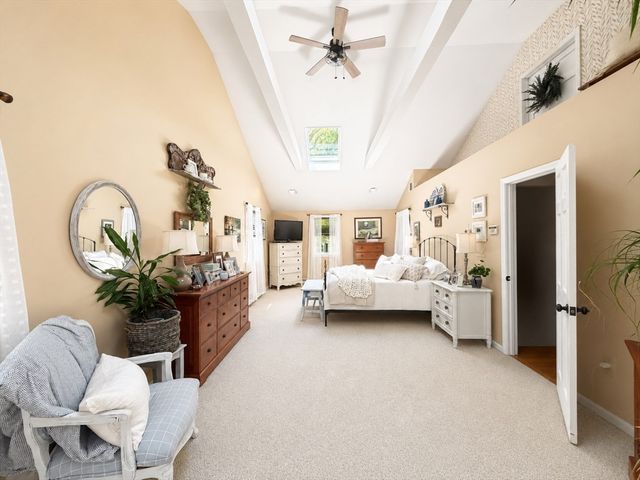 9 Pondview Ave, Pembroke, MA 02359
