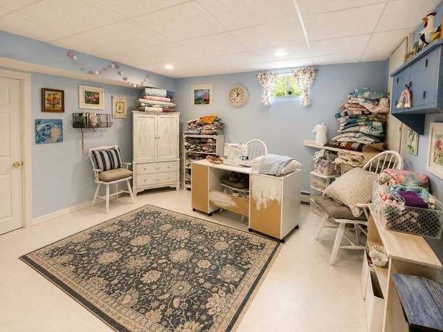 9 Pondview Ave, Pembroke, MA 02359