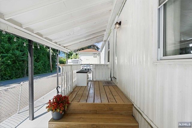 159 Maple Drive, Lodi, NJ 07644