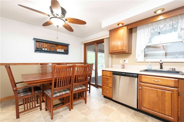 283 Harriet Lane, Cumberland, RI 02864
