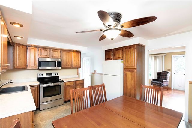 283 Harriet Lane, Cumberland, RI 02864