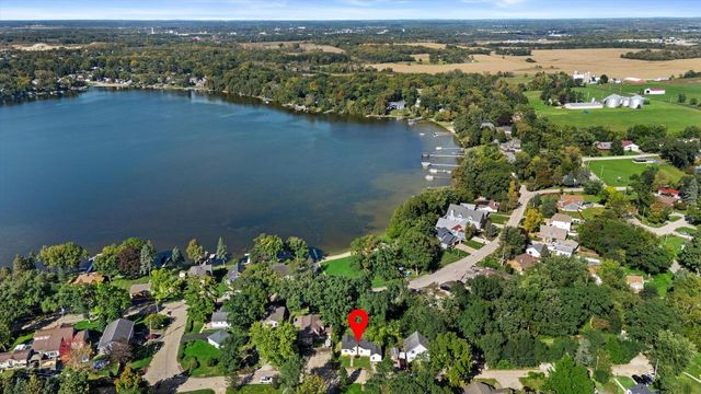 33320 Fairview COURT, Burlington, WI 53105