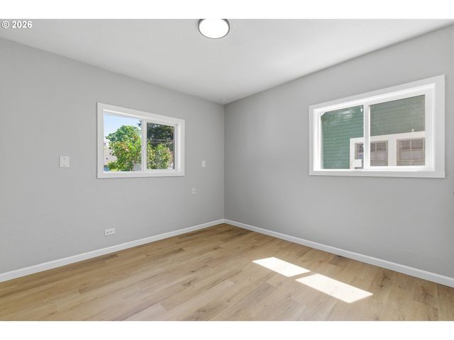 6302 N KERBY Ave, Portland, OR 97217