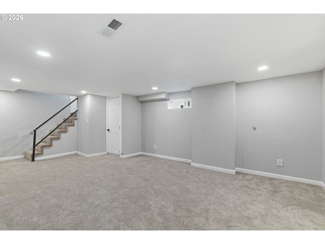 6302 N KERBY Ave, Portland, OR 97217