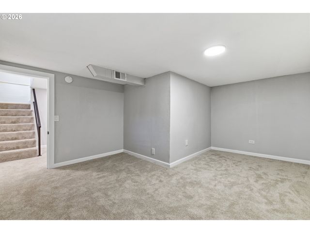 6302 N KERBY Ave, Portland, OR 97217