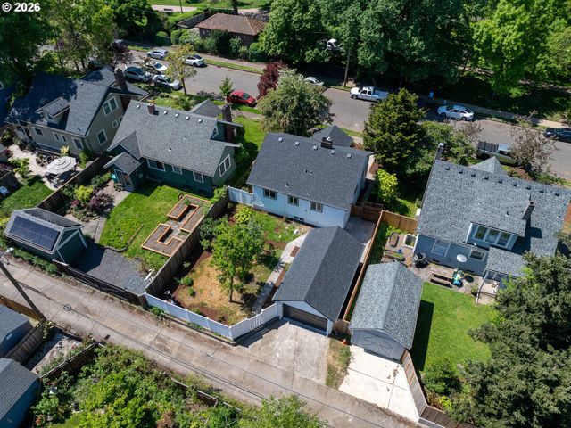 6302 N KERBY Ave, Portland, OR 97217