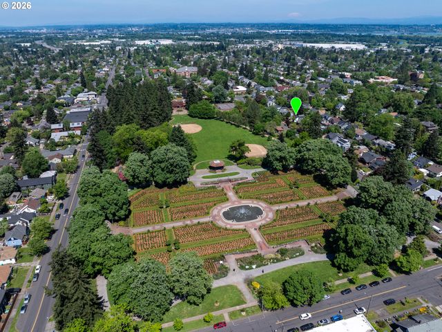 6302 N KERBY Ave, Portland, OR 97217